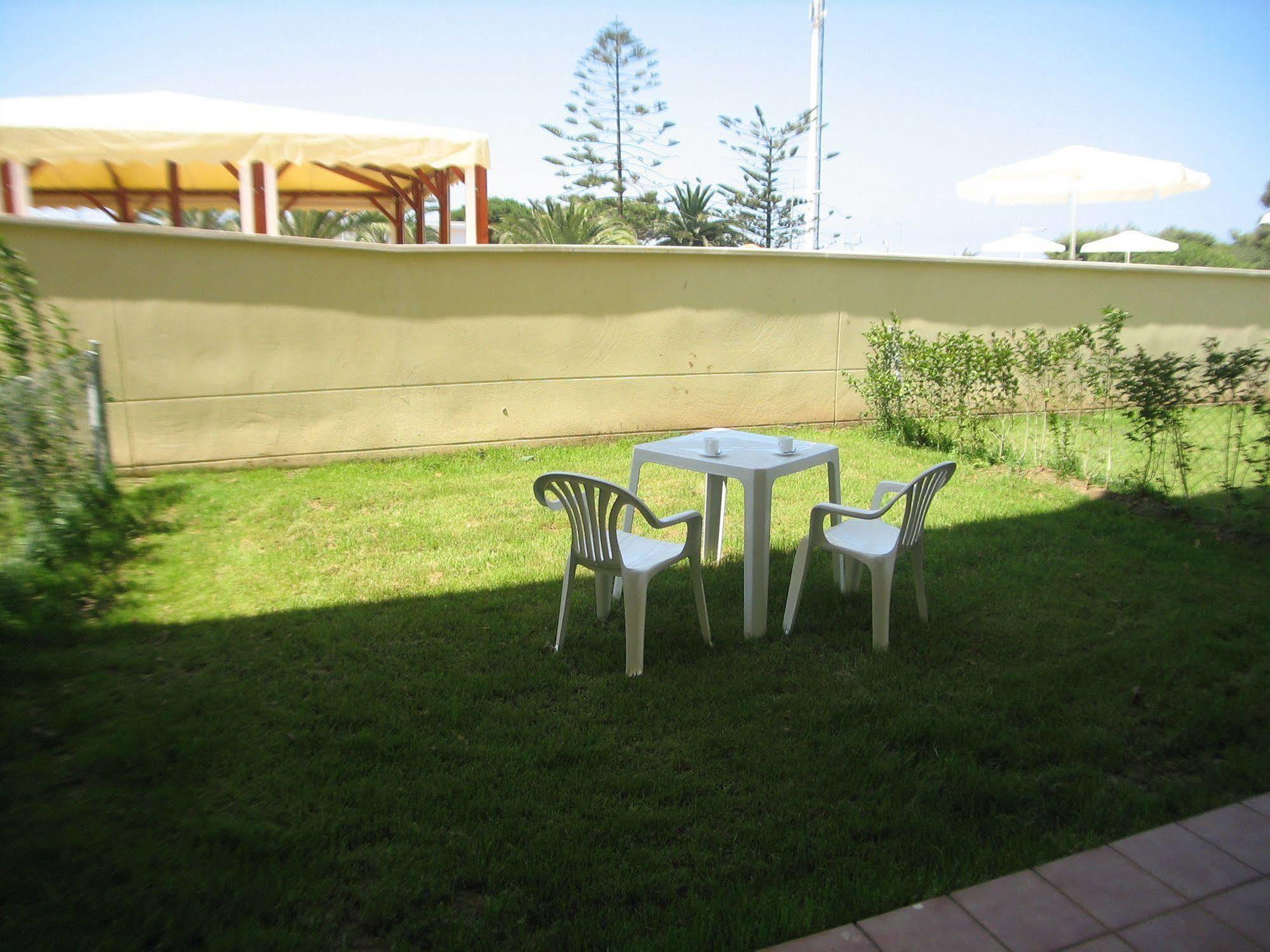 Turisticos Canos De Meca Apartment *